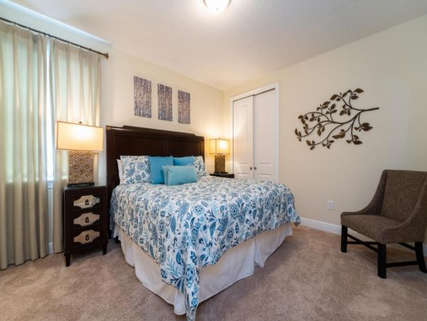 Beautiful 6 Bedroom Home with Game Room