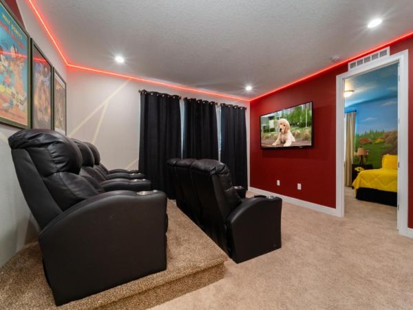 Beautiful 6 Bedroom Home with Game Room