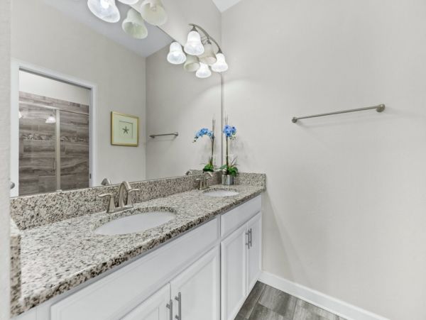 Gorgeous 6 Bedroom Home with Private & Communal Pools