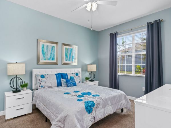 Gorgeous 6 Bedroom Home with Private & Communal Pools