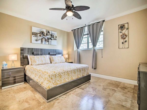 Unwind in Paradise Premier Vacation Rental in Hollywood
