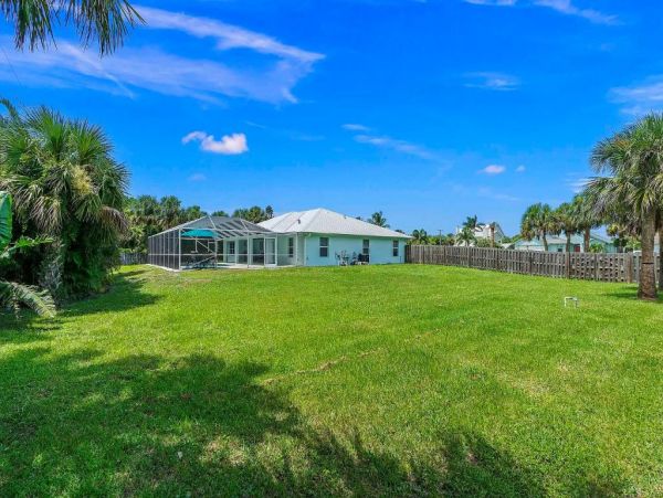 Fort Pierce Vacation Rental: Heated Pool, Near Quiet Beach