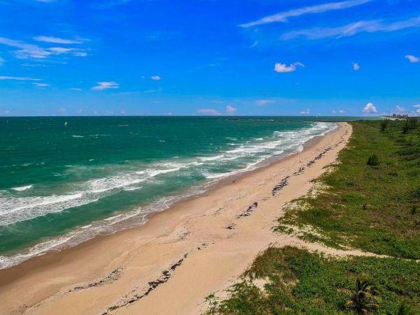 Fort Pierce Vacation Rental: Heated Pool, Near Quiet Beach