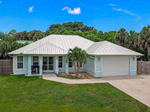 Fort Pierce Vacation Rental: Heated Pool, Near Quiet Beach