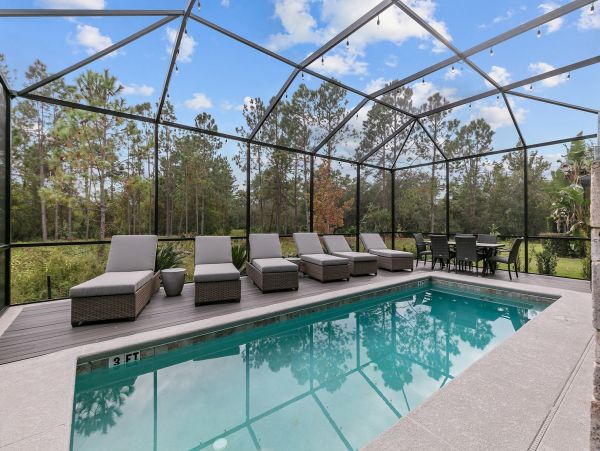 Exquisite 6-Bedroom Vacation Pool Home In Reunion - Lots of Family Fun!