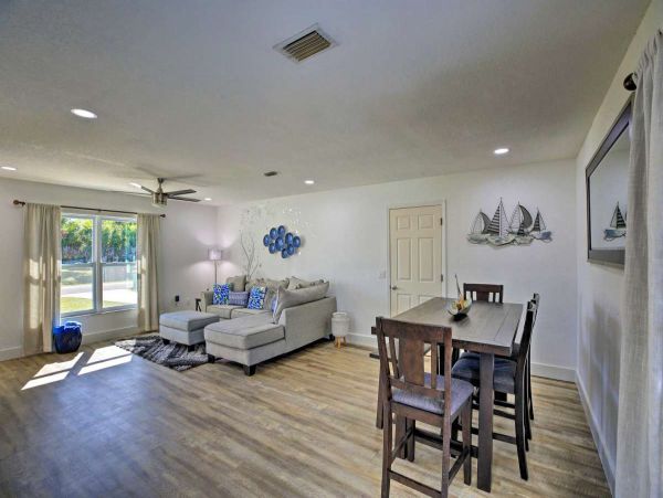 Port Charlotte Vacation Home Three Bedroom Canal Views