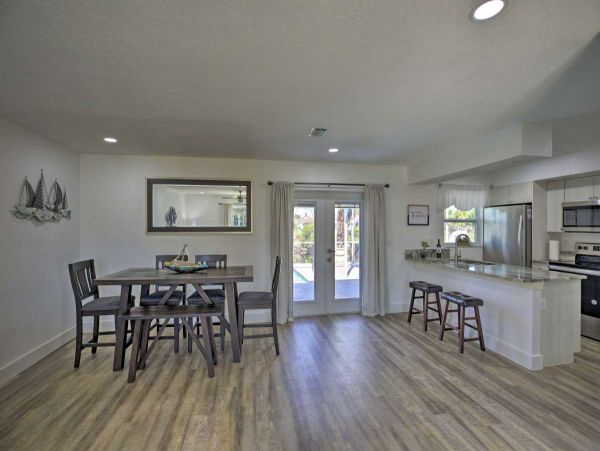 Port Charlotte Vacation Home Three Bedroom Canal Views