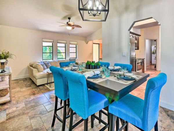 Canal Front Pool Home with 3 Bedrooms in Port Charlotte