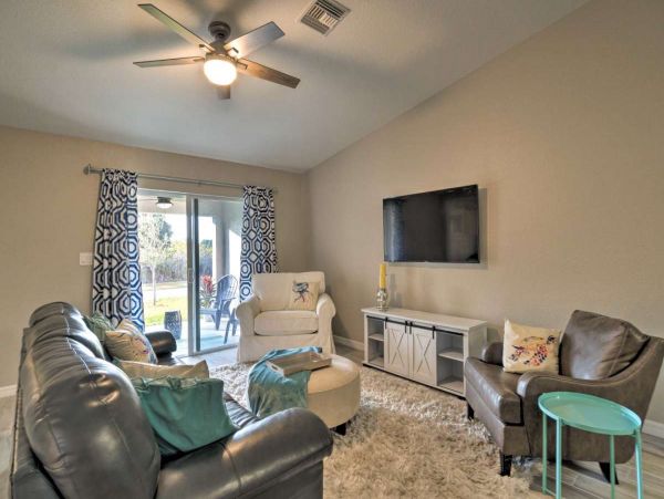 Two Bedroom Vacation Rental Villa in Port Charlotte