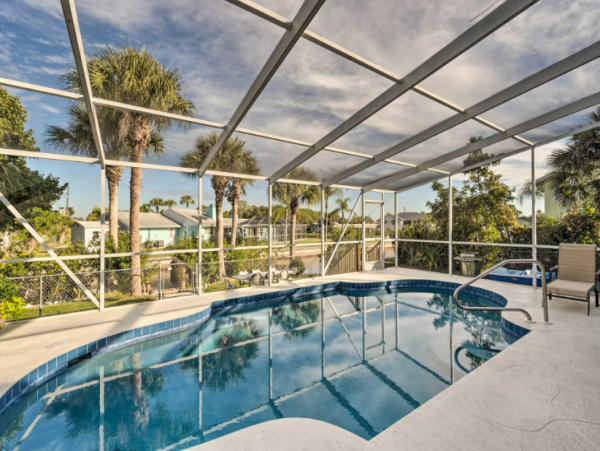 Englewood 4 Bedroom Bayfront Home