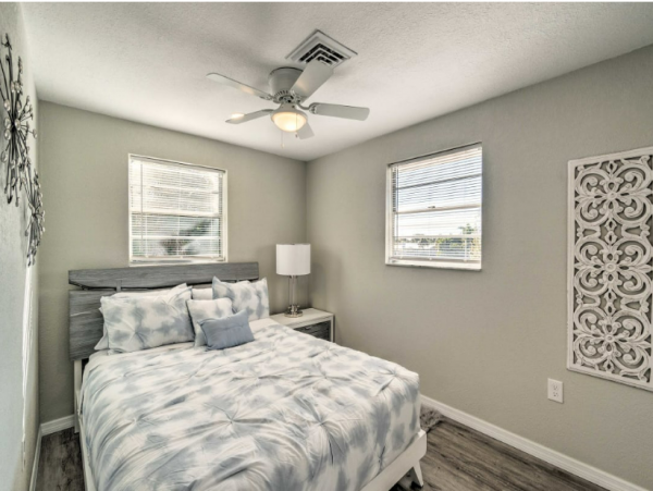 Englewood 4 Bedroom Bayfront Home