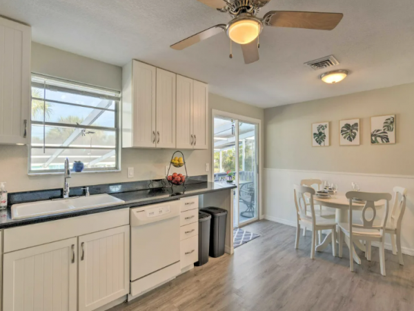 Englewood 4 Bedroom Bayfront Home