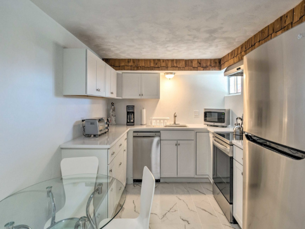 Englewood 4 Bedroom Bayfront Home