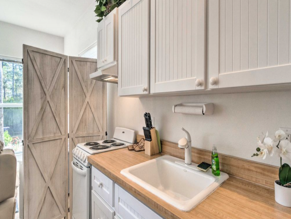 Englewood Beach Relaxing Vacation Home with Private Pool & Dock
