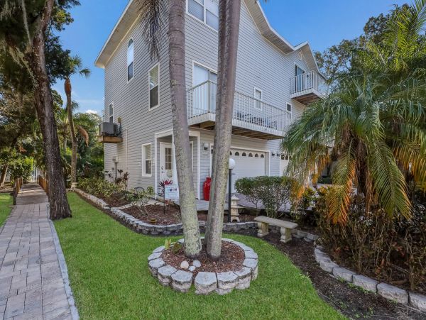 More Like A Vacation Home Than A Condo Anna Maria
