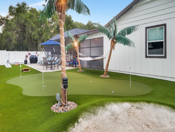 Charming 3 Bedroom Vacation Home with Private Pool