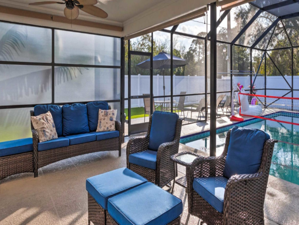 Charming 3 Bedroom Vacation Home with Private Pool