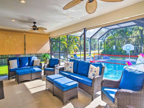 Charming 3 Bedroom Vacation Home with Private Pool