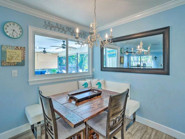 Charming 3 Bedroom Vacation Home with Private Pool