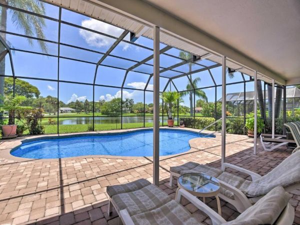 Sarasota Vacation Pool Home Three Bedroom