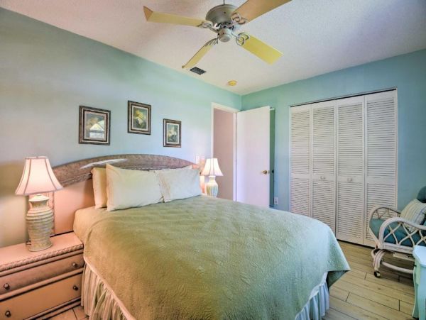 Sarasota Vacation Pool Home Three Bedroom