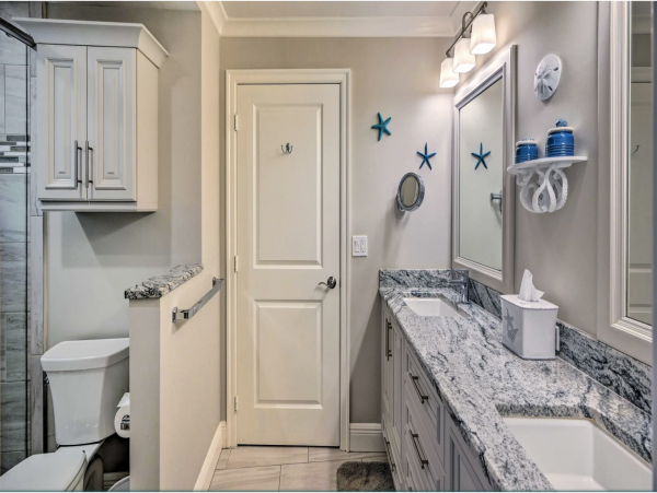 Superb Vacation Residence Bay Views Updated in Marco Island
