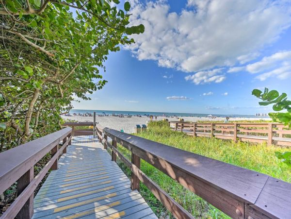 Charming Vacation Pool Home in Marco Island Sleeps 8 Guests
