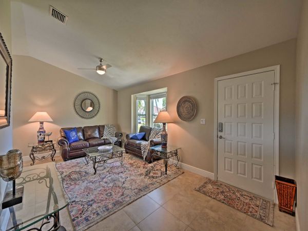 Marco Island Vacation Pool Home Close to Beach