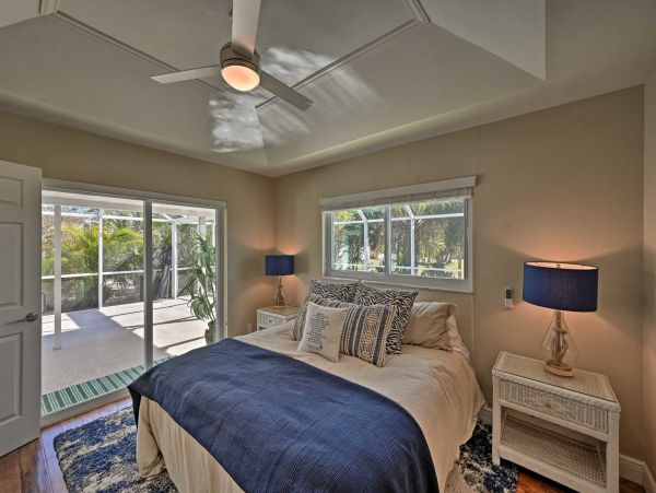 Marco Island Vacation Pool Home Close to Beach