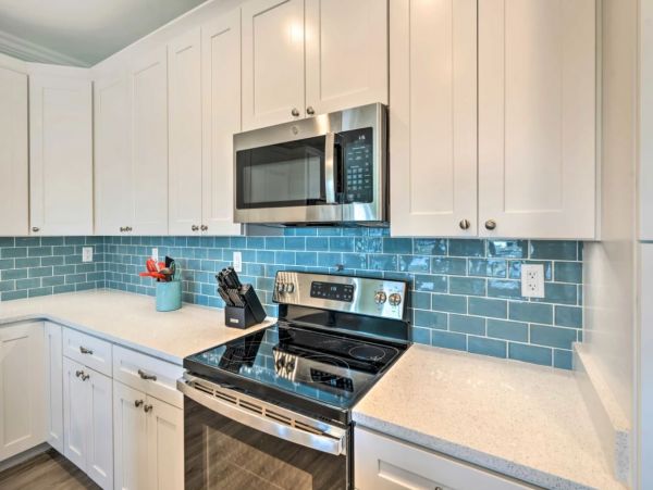 Mexico Beach Vacation Home Short Walk to Beach Sleeps 6