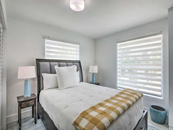 Gorgeous 5 Bedroom Vacation Home with Private Pool