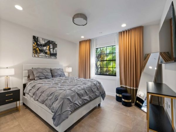 Miami Beach Home 1033073