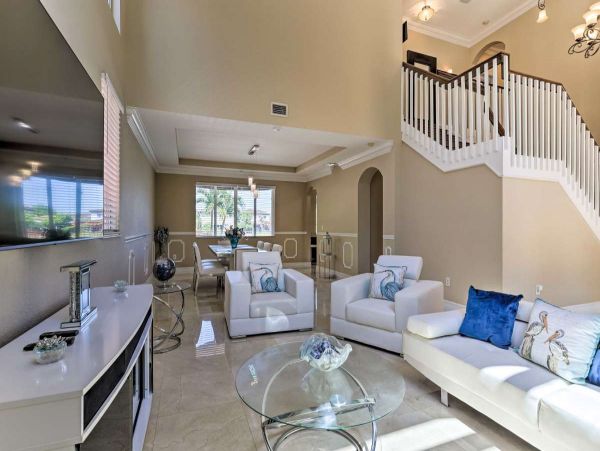 Miami Beach 4 Bedroom Home with Pool & Dock