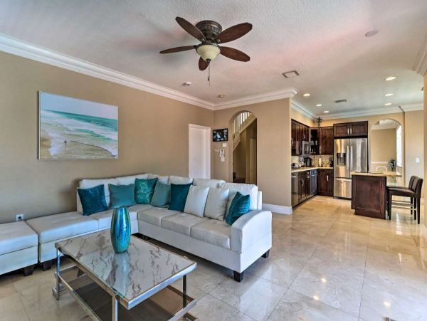 Miami Beach 4 Bedroom Home with Pool & Dock