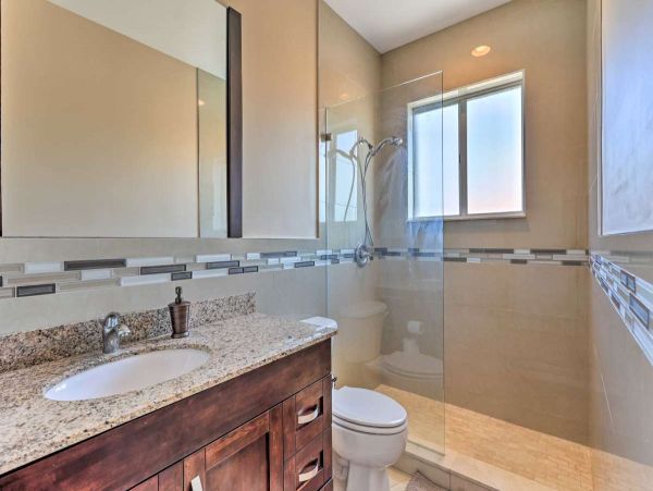 Miami Beach 4 Bedroom Home with Pool & Dock