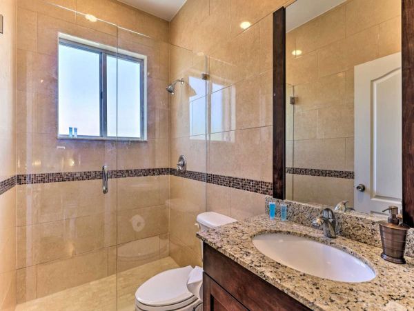 Miami Beach 4 Bedroom Home with Pool & Dock