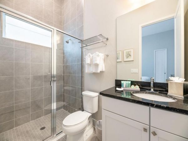 Bears Den Luxury Rental on 18th Hole