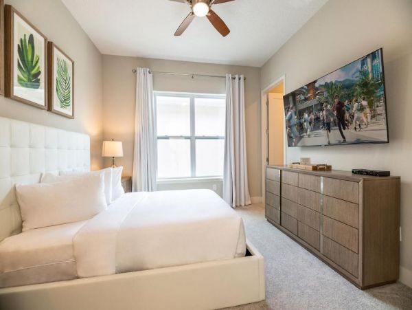 Bears Den Luxury Rental on 18th Hole