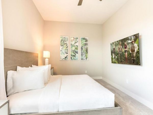 Bears Den Luxury Rental on 18th Hole