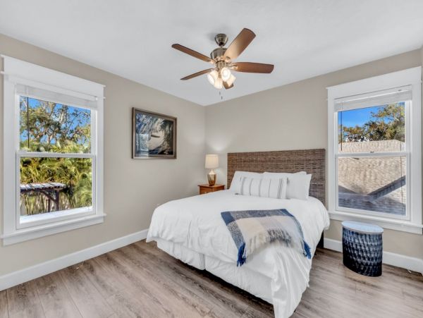 Gorgeous Vacation Home with Private Pool Sleeps 12