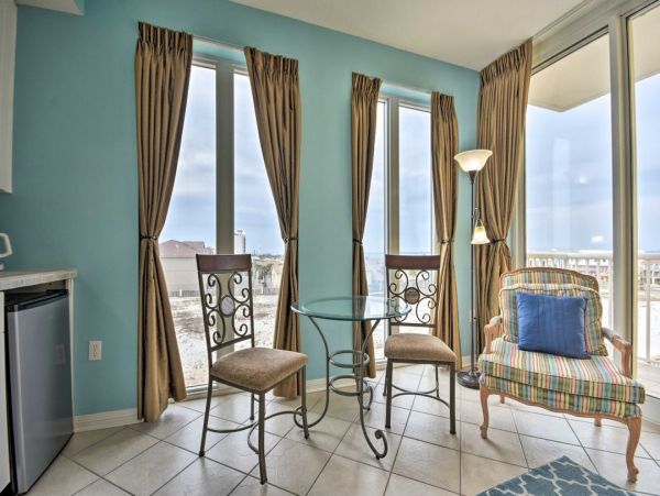 Navarre Beach Three Bedroom Vacation Condo Right on the Beach