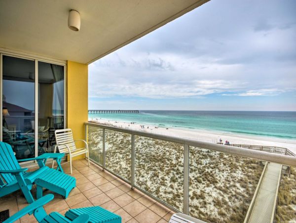 Navarre Beach Three Bedroom Vacation Condo Right on the Beach