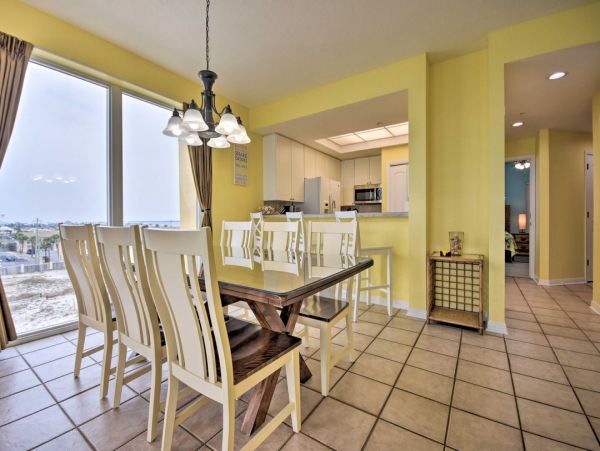 Navarre Beach Three Bedroom Vacation Condo Right on the Beach
