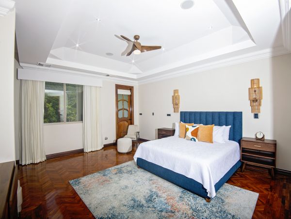 Luxury Vacation Villa in Jaco with Infinity Pool Sleeps 10