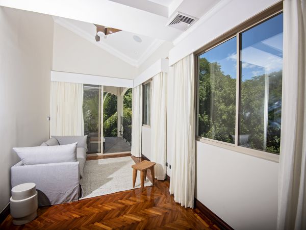 Luxury Vacation Villa in Jaco with Infinity Pool Sleeps 10