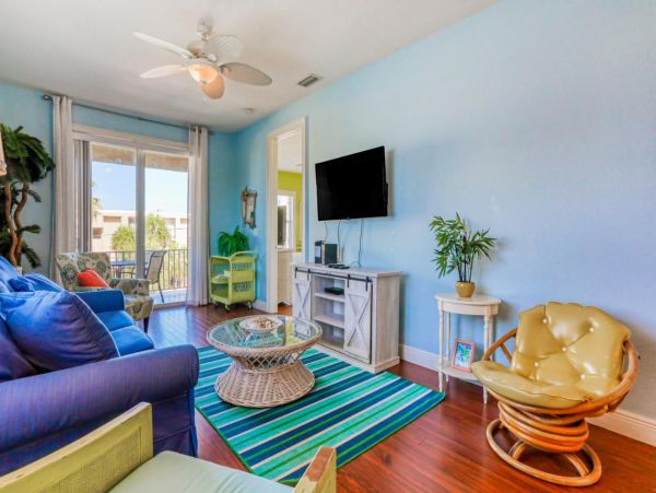 Anna Maria Island 3 Bedroom Short Walk to Beach