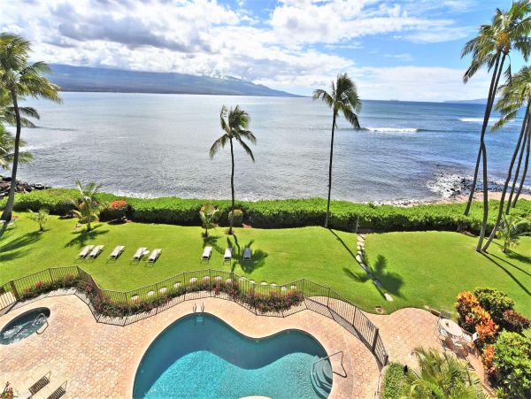 Kihei Oceanfront One Bedroom Vacation Condo
