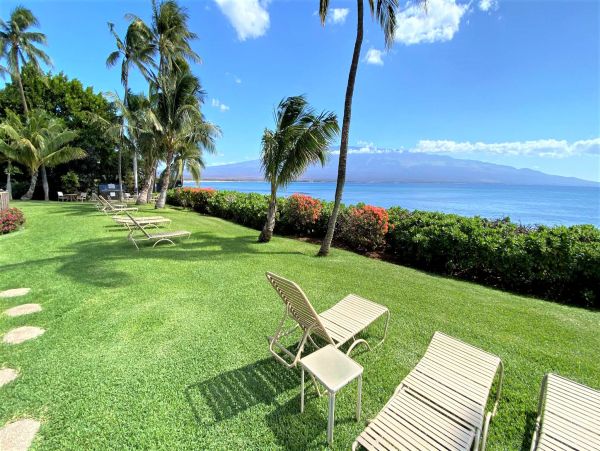 Kihei Oceanfront One Bedroom Vacation Condo