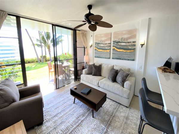 Kihei Oceanfront One Bedroom Vacation Condo