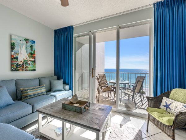 Gulv View Two Bedroom Vacation Condo in Miramar Beach